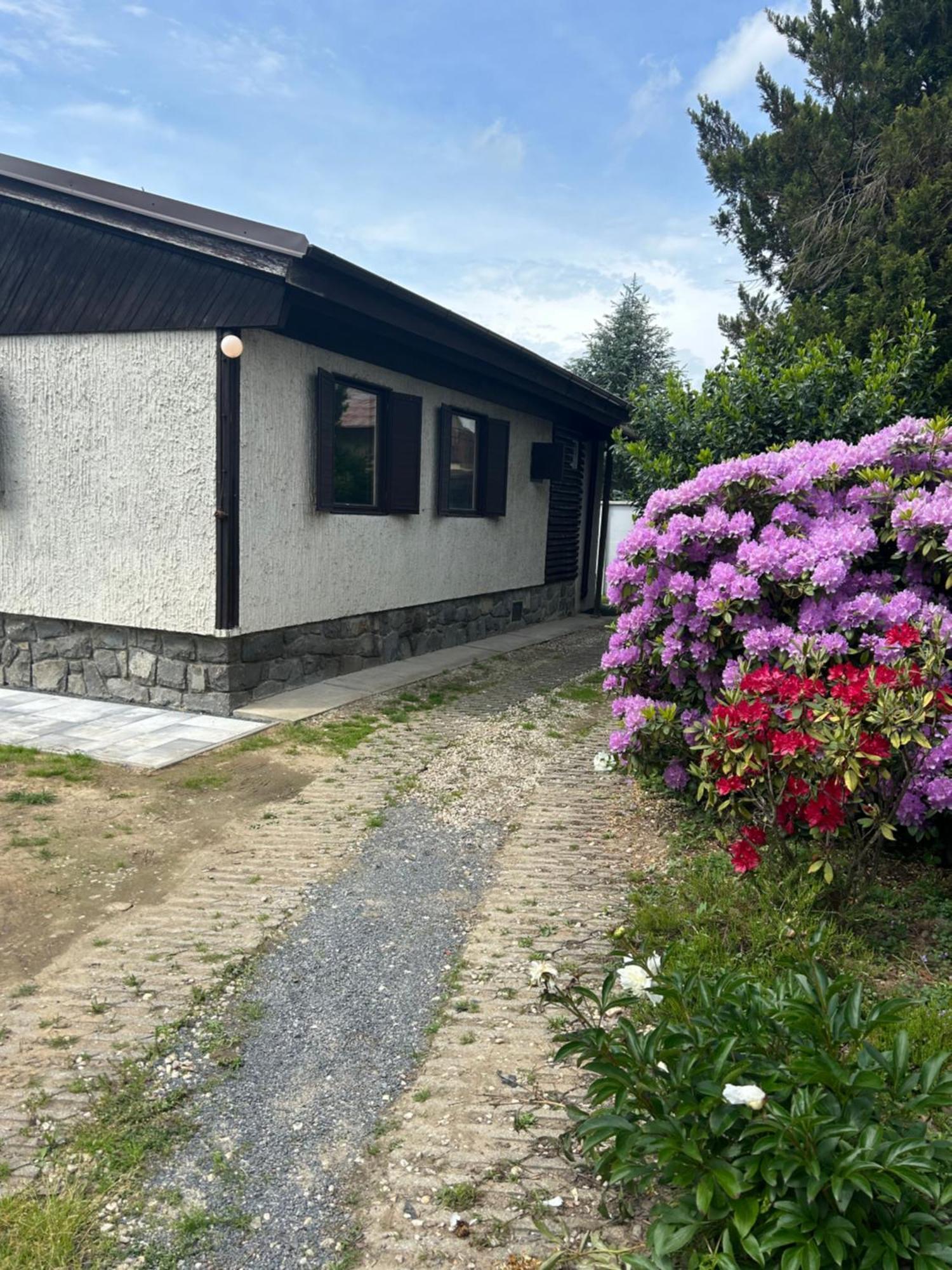 Chata Na Leto Nespeky Exteriér fotografie